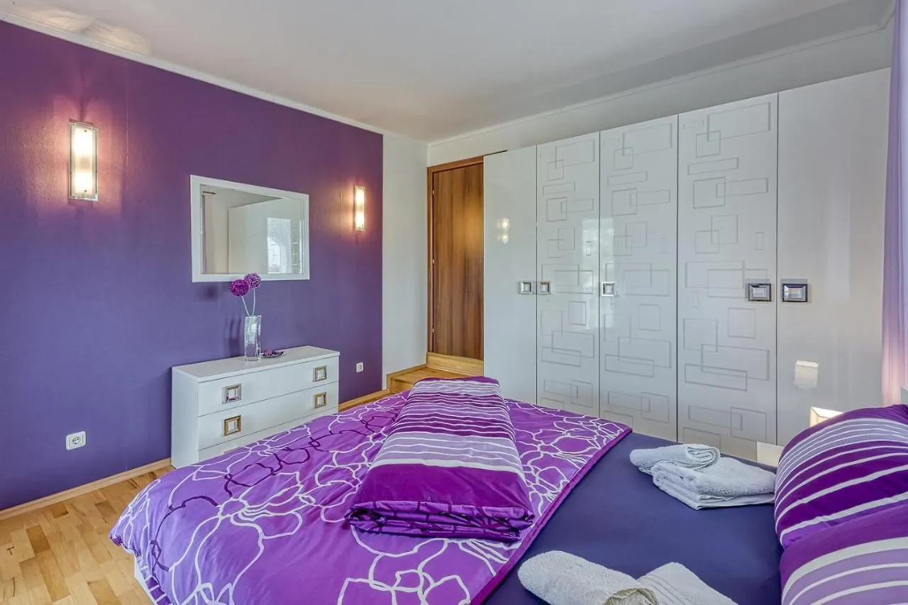 Villa Martina With Private Pool Kastel